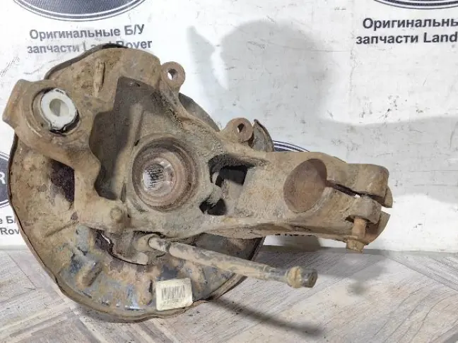 Кулак задний левый Land Rover Freelander 2 2.2