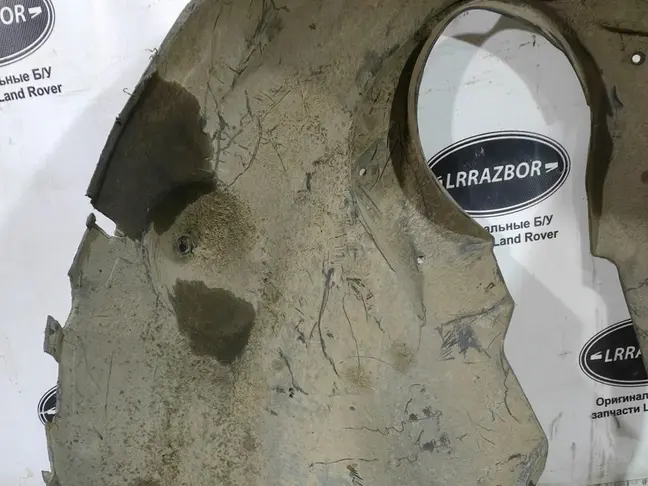 Подкрылок передний правый Range Rover L322 02-05