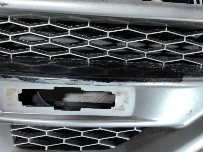 Решетка жабра правая Land Rover Freelander 2