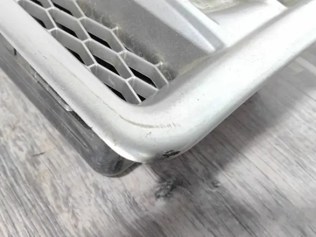 Решетка жабра правая Land Rover Freelander 2