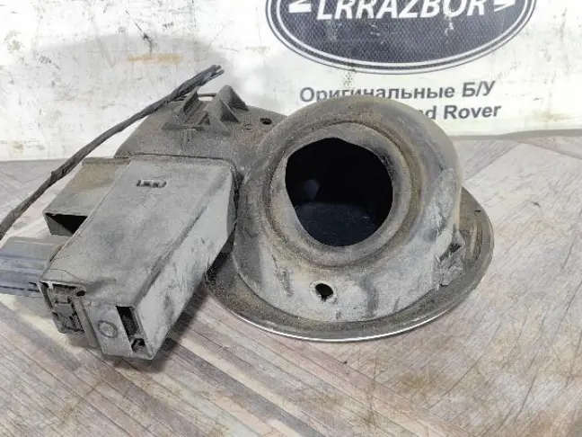 Лючок бензобака Land Rover Freelander 2 2.2