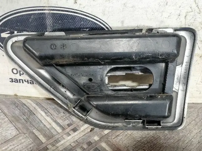 Решетка жабра правая Land Rover Freelander 2