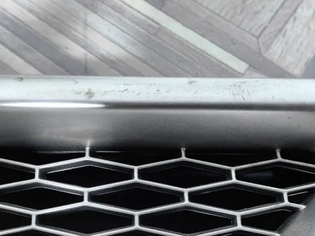 Решетка жабра правая Land Rover Freelander 2