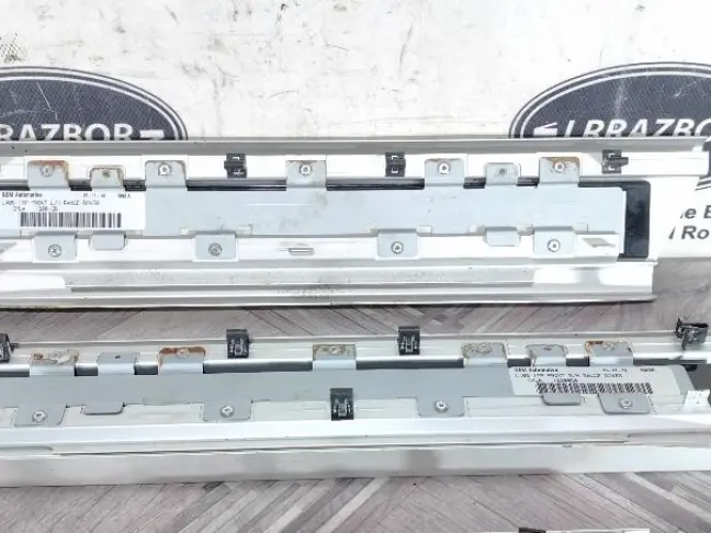 Накладки порогов салона Range Rover Sport 2 L494