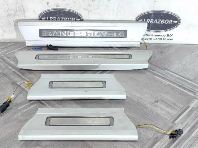 Накладки порогов салона Range Rover Sport 2 L494