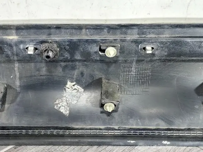 Молдинг правый передний Range Rover Evoque L538