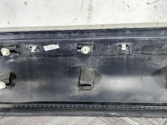 Молдинг правый передний Range Rover Evoque L538