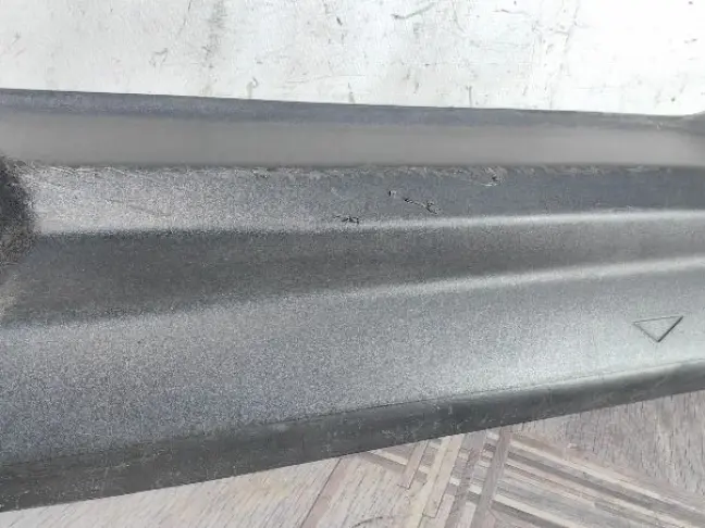 Молдинг левый задний Land Rover Freelander 2