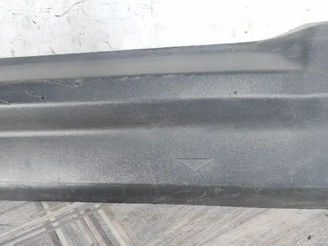 Молдинг левый задний Land Rover Freelander 2