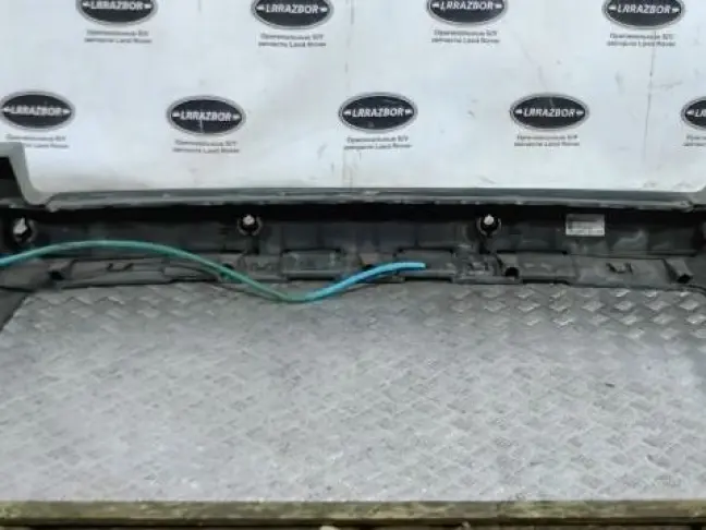 Бампер задний Land Rover Range Rover 3 L322 02-09