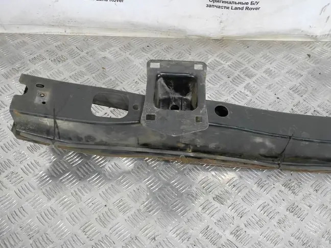 Усилитель переднего бампера Range Rover L322 05-09