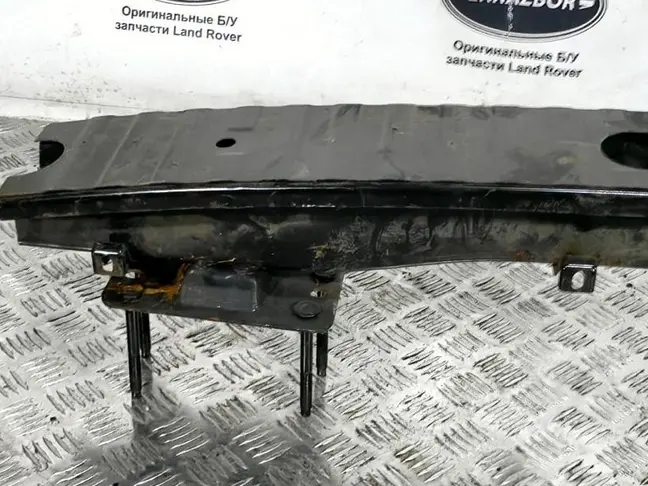 Усилитель заднего бампера Range Rover 3 L322