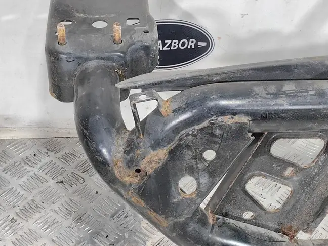 Опора радиатора Range Rover 3 L322 02-05