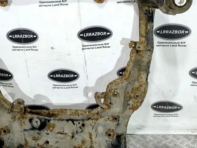 Подрамник передний Land Rover Freelander 2