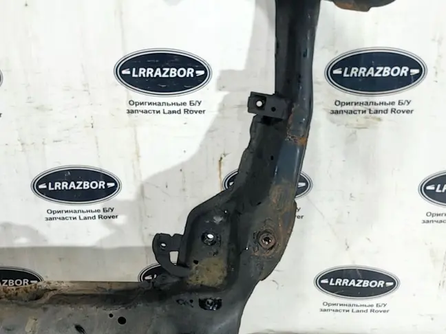 Подрамник передний Land Rover Freelander 2