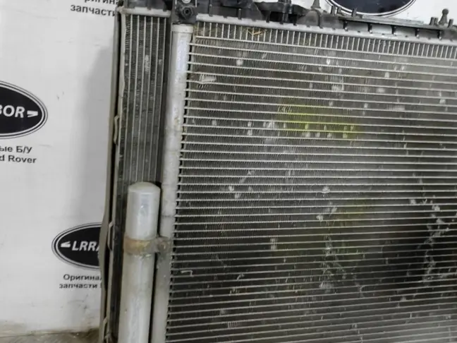 Кассета радиаторов Range Rover Sport 2 3.0 L494
