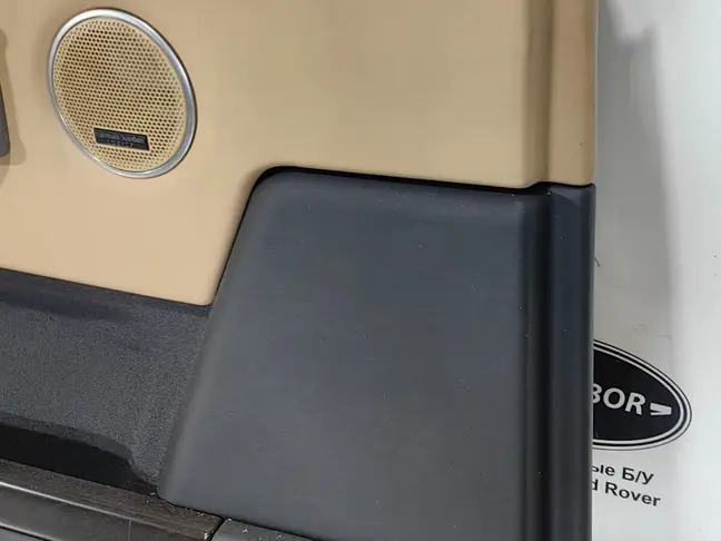 Дверная карта Range Rover 3 L322 передняя левая