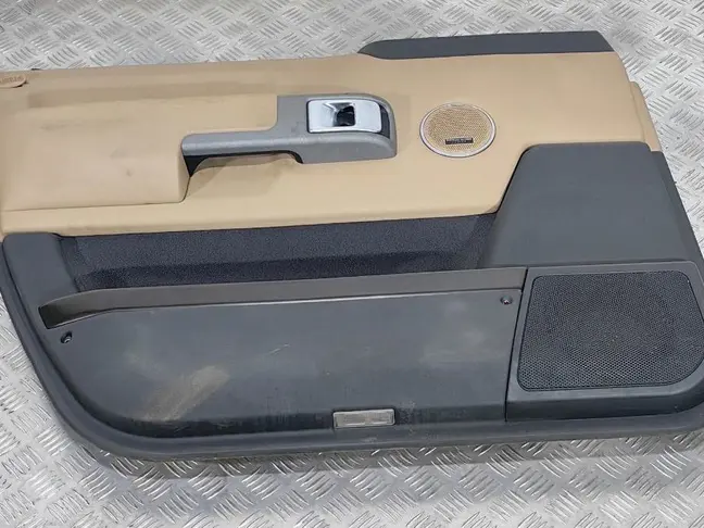 Дверная карта Range Rover 3 L322 передняя левая