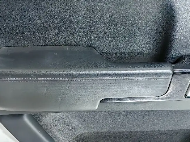 Дверные карты Range Rover 3 L322 черные комплект