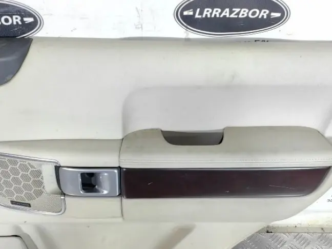 Дверная карта задняя правая Range Rover 3 L322