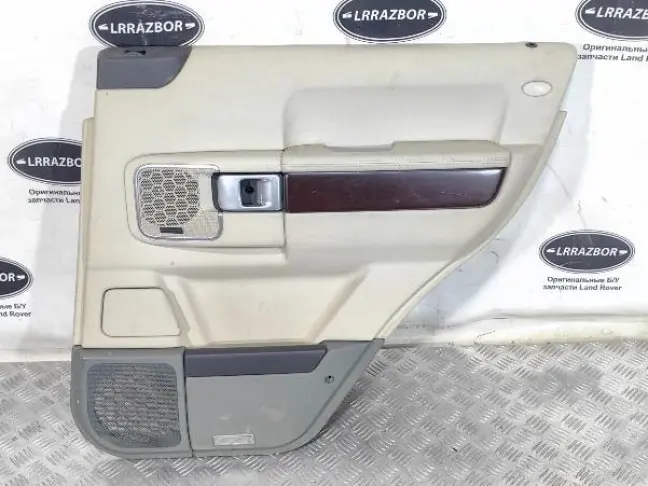 Дверная карта задняя правая Range Rover 3 L322