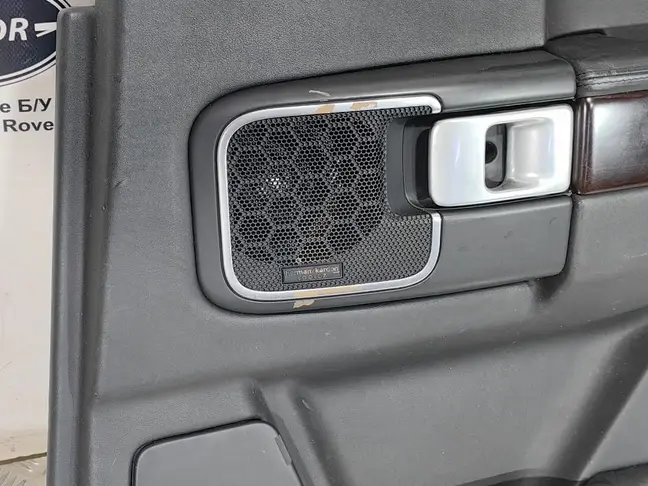 Дверная карта задняя правая Range Rover 3 L322