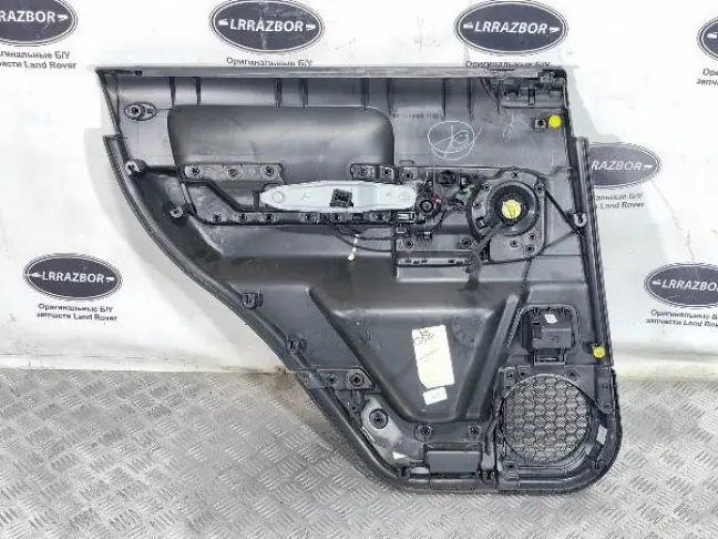 Дверная карта задняя правая Range Rover 3 L322