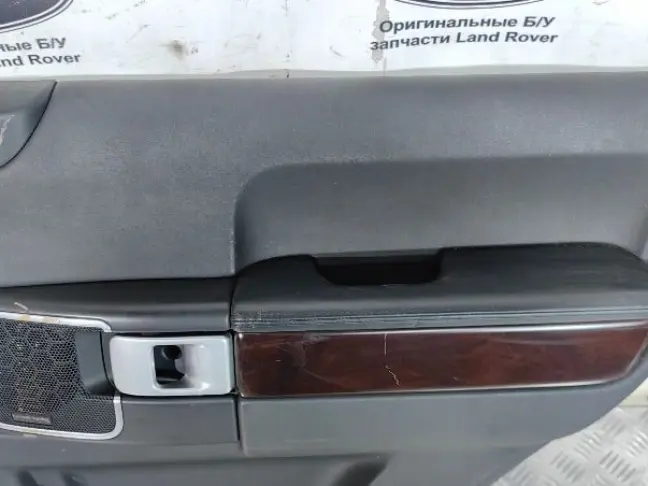 Дверная карта задняя правая Range Rover 3 L322