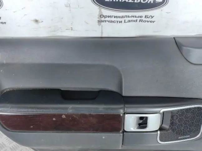 Дверная карта задняя левая Range Rover 3 L322
