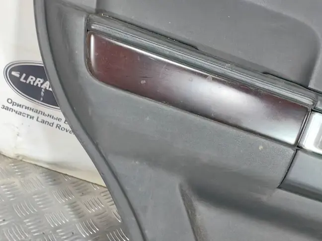 Дверная карта задняя левая Range Rover 3 L322