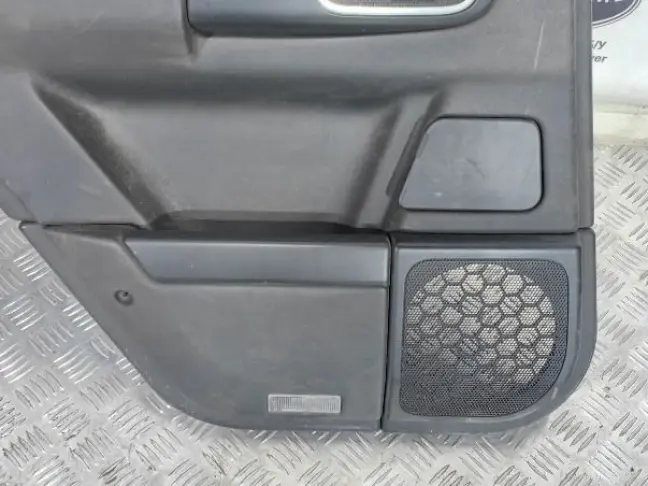 Дверная карта задняя левая Range Rover 3 L322
