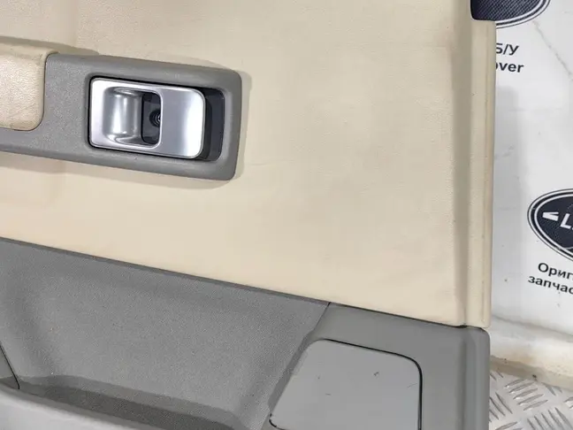 Дверная карта задняя левая Range Rover 3 L322