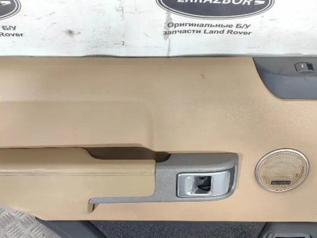 Дверная карта задняя левая Range Rover 3 L322