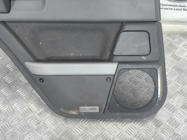 Дверная карта задняя левая Range Rover 3 L322