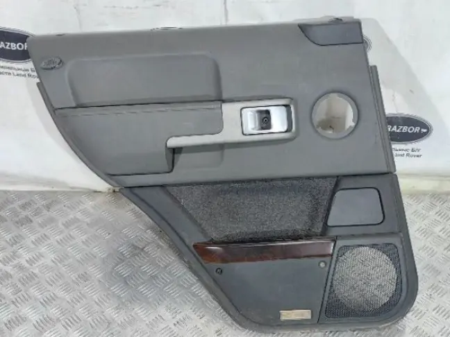 Дверная карта задняя левая Range Rover 3 L322