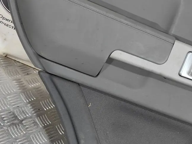 Дверная карта задняя левая Range Rover 3 L322