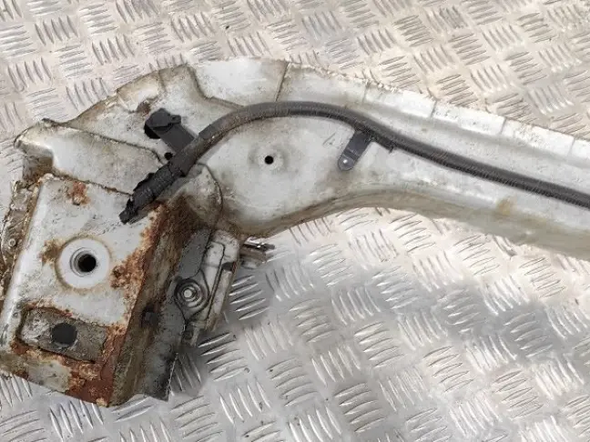 Балка передняя поперечная DISCOVERY 3 L319 05-14