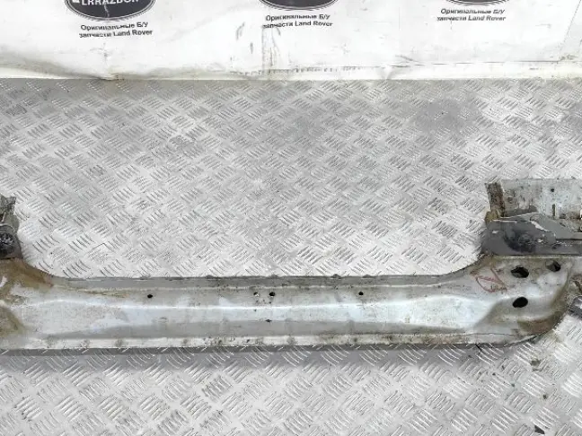 Балка передняя поперечная DISCOVERY 3 L319 05-14