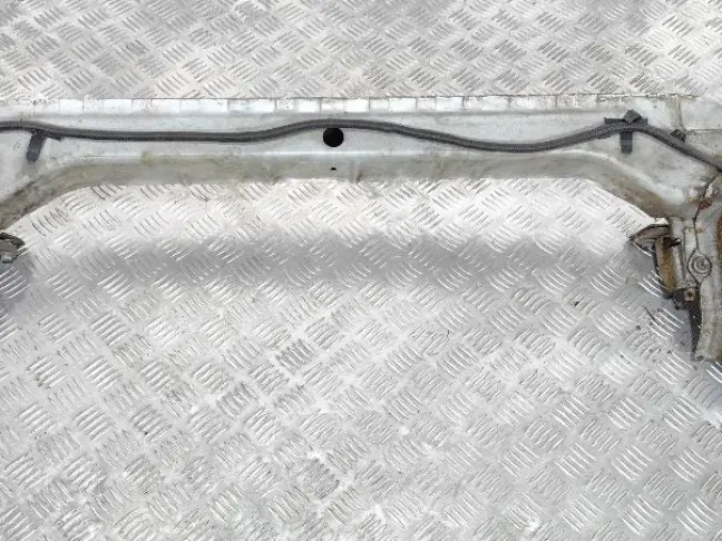 Балка передняя поперечная DISCOVERY 3 L319 05-14