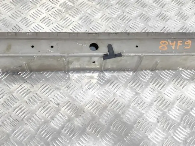 Балка передняя поперечная Range Sport L320 05-13