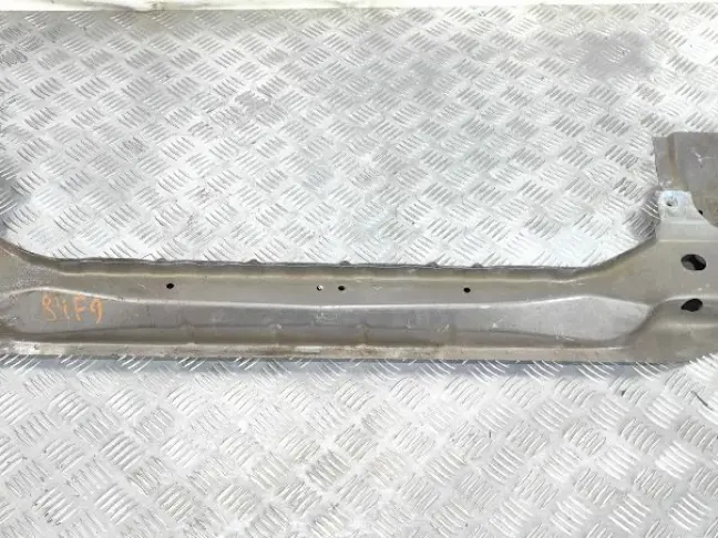 Балка передняя поперечная Range Sport L320 05-13