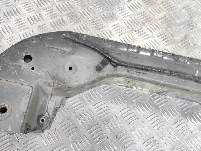 Балка передняя поперечная Range Sport L320 05-13