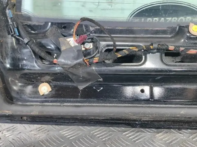 Крышка багажника Land Rover Range Rover L322 02-12