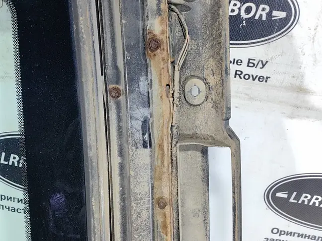 Стекло крышки багажника Range Rover Sport L320