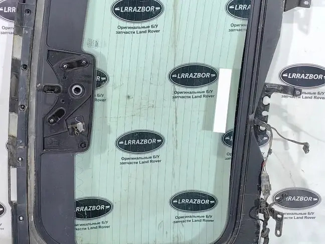 Стекло крышки багажника Range Rover Sport L320