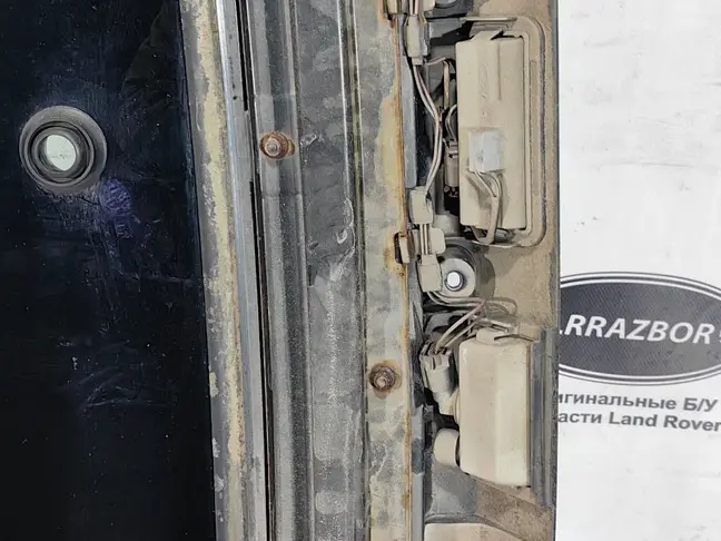 Стекло крышки багажника Range Rover Sport L320