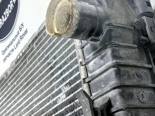 Кассета радиаторов в сборе DISCOVERY 3 L319 05-09