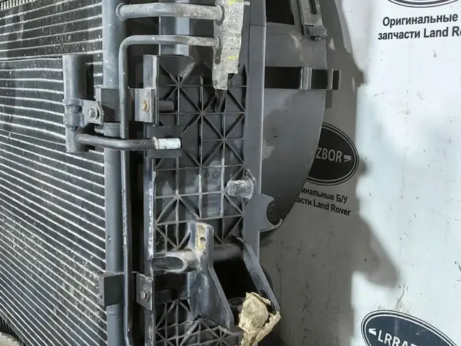 Кассета радиаторов в сборе DISCOVERY 4 L319 09-14