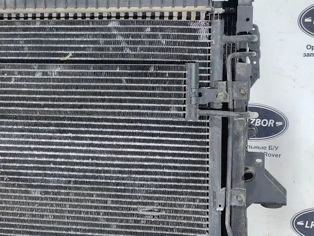 Кассета радиаторов в сборе DISCOVERY 4 L319 09-14