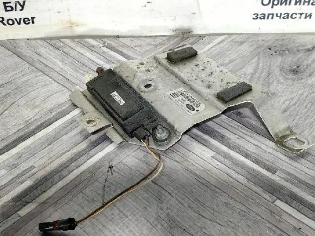 Антенна задняя правая Range Rover Sport 2 L494